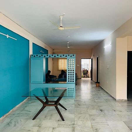 Lara Guest House Хайдарабад Экстерьер фото